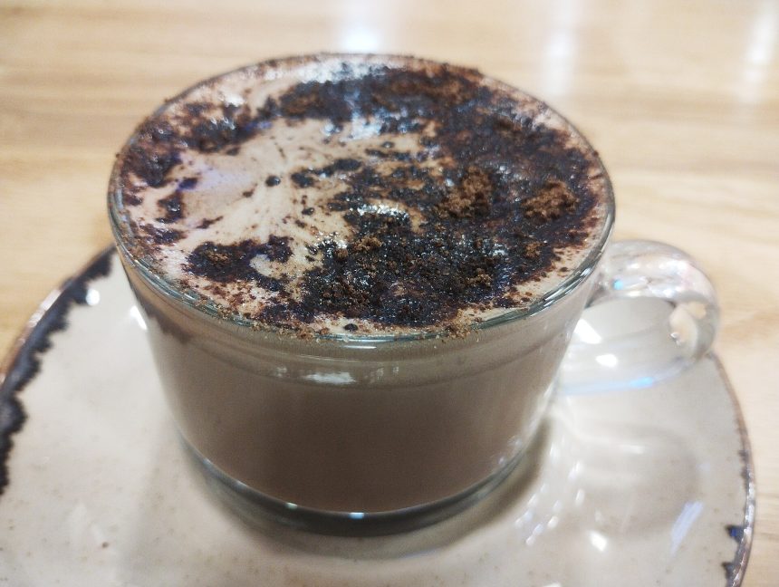 A cup of rich hot chocolate, the kind served by the best hot chocolate in Montreal spots
